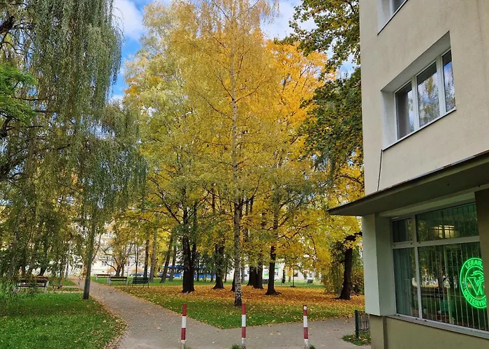 Zielona Nowa Huta By BookingHost